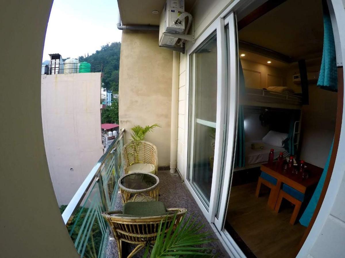 Hotel The Moksham Rishīkesh Εξωτερικό φωτογραφία